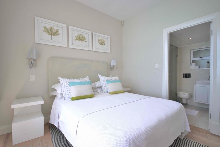 4 Bedroom Property for Sale in Clifton Western Cape